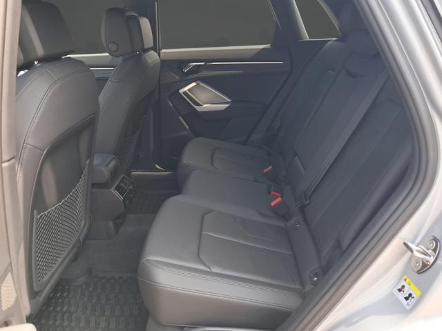 2022 Audi Q3 quattro Premium 40 TFSI