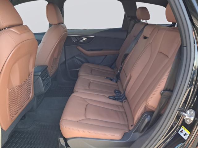 2022 Audi Q7 quattro Premium Plus 55 TFSI