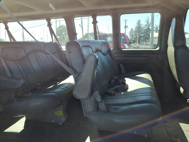 2000 GMC Savana G3500