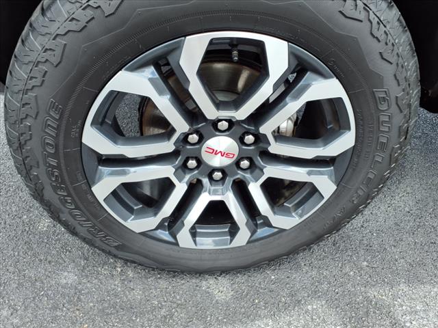 2024 GMC Canyon AT4