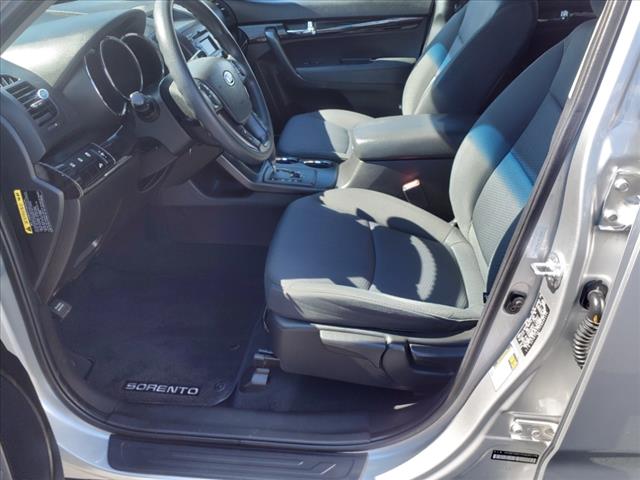 2012 Kia Sorento LX