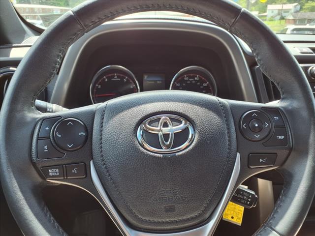2017 Toyota RAV4 SE
