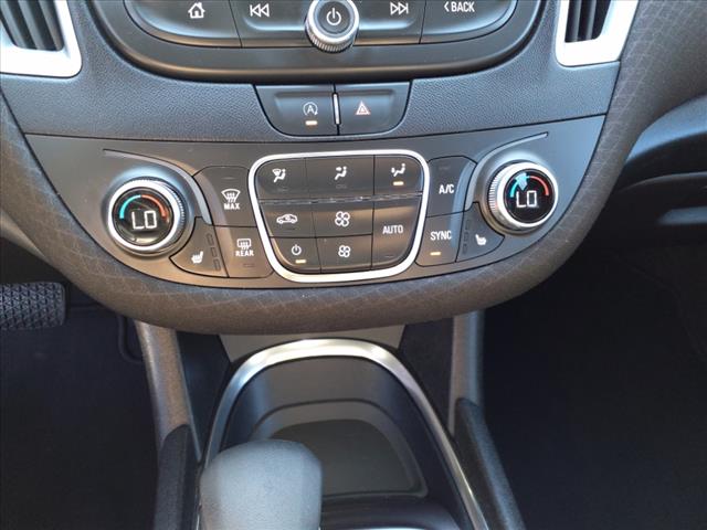 2022 Chevrolet Malibu LT w/1LT