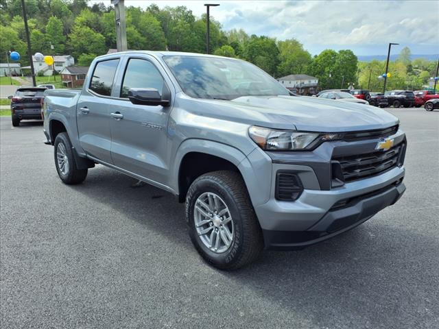 2025 Chevrolet Colorado WT/LT