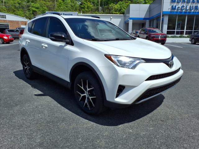 2017 Toyota RAV4 SE
