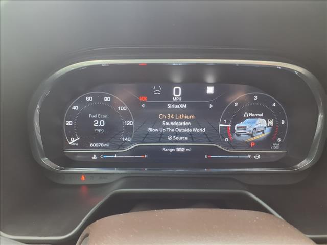 2023 GMC Yukon SLT