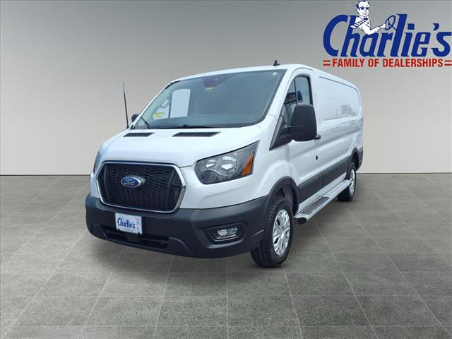 2023 Ford Transit Base