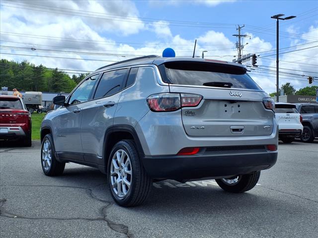 2022 Jeep Compass Latitude Lux