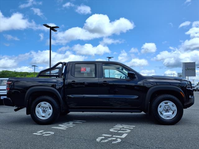 2024 Nissan Frontier 