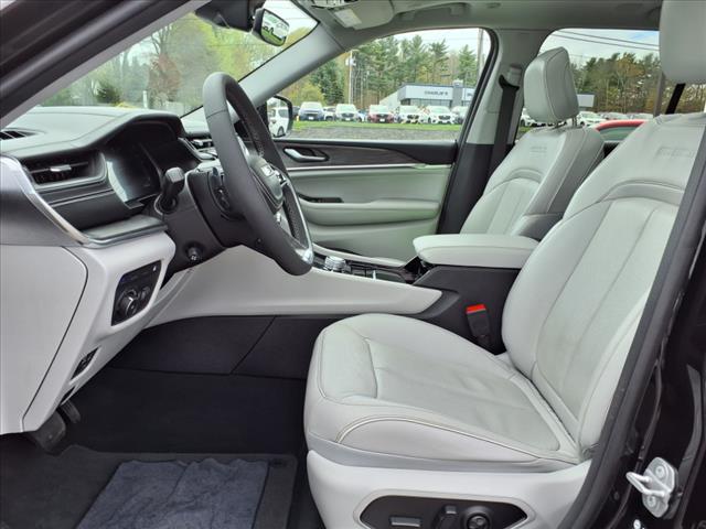 2022 Jeep Grand Cherokee Overland