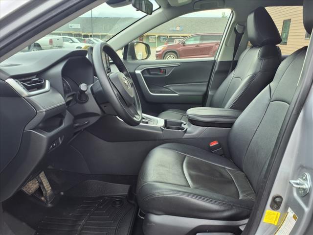2019 Toyota RAV4 Hybrid LE