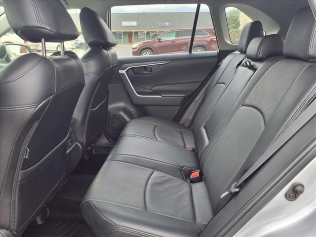 2019 Toyota RAV4 Hybrid LE
