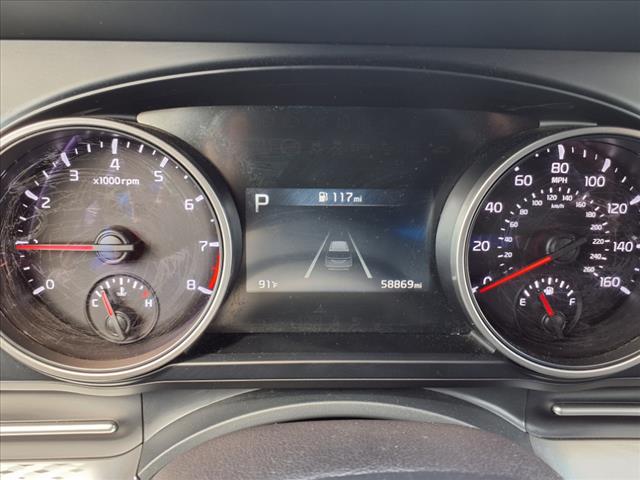 2024 Kia Carnival LX