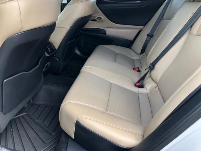2020 Lexus ES 350 Base