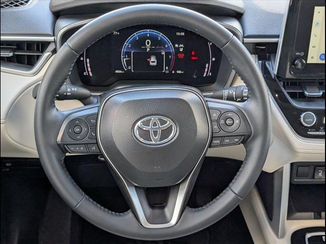 2024 Toyota Corolla Cross XLE