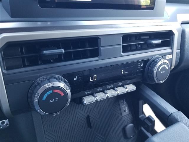 2025 Toyota Tacoma TRD Sport V6