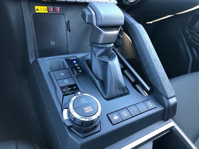 2025 Toyota Tacoma Limited V6
