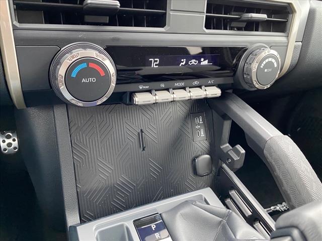 2025 Toyota Tacoma TRD Sport V6