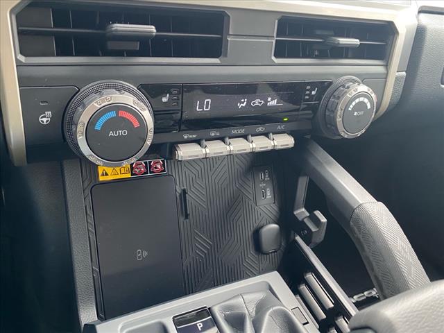 2025 Toyota Tacoma TRD Sport V6