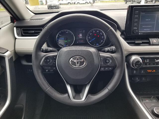 2020 Toyota RAV4 Hybrid XLE