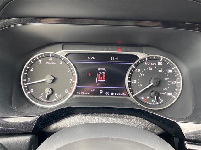 2024 Nissan Pathfinder SL