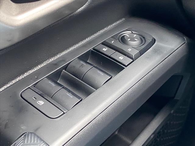 2025 Toyota Tacoma TRD Sport V6