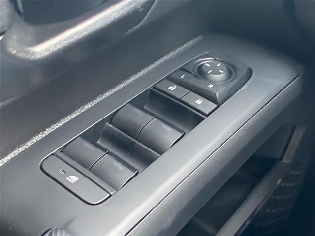 2025 Toyota Tacoma SR5 V6