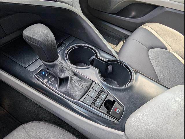 2020 Toyota Camry Hybrid LE