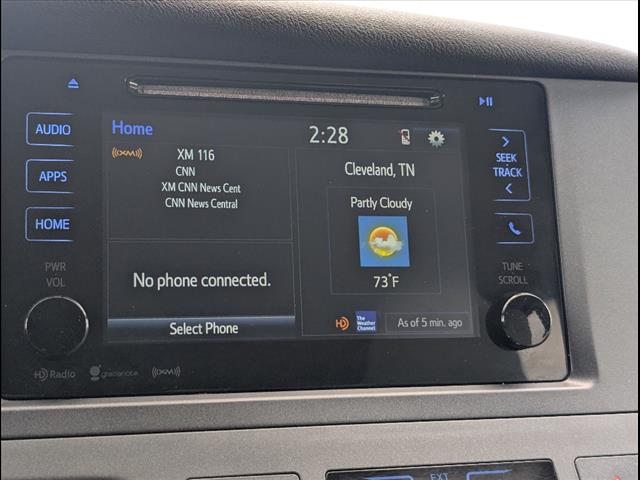 2017 Toyota Sienna LE 8 Passenger