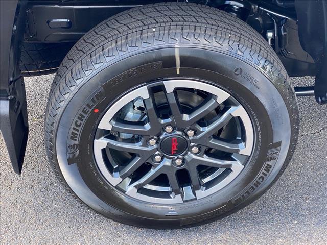2025 Toyota Tacoma TRD Sport V6