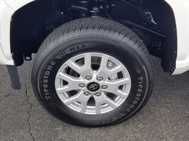2025 Toyota Tacoma SR V6