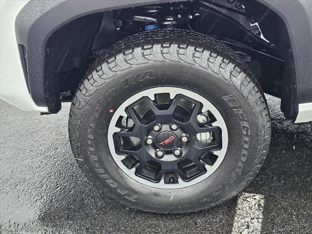 2025 Toyota Tacoma TRD Off-Road V6
