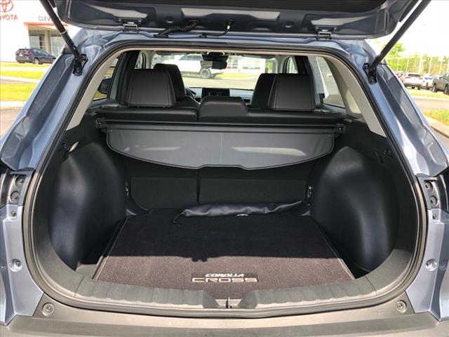 2024 Toyota Corolla Cross XLE