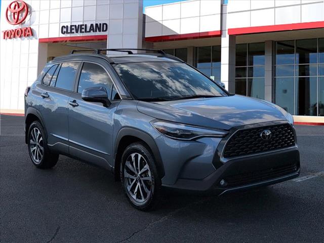 2024 Toyota Corolla Cross XLE