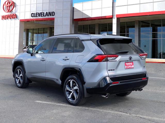 2025 Toyota RAV4 Plug-in Hybrid SE