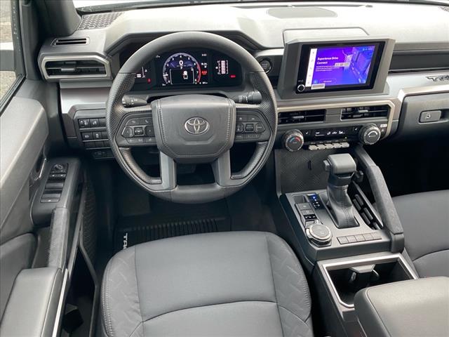 2025 Toyota Tacoma SR5 V6