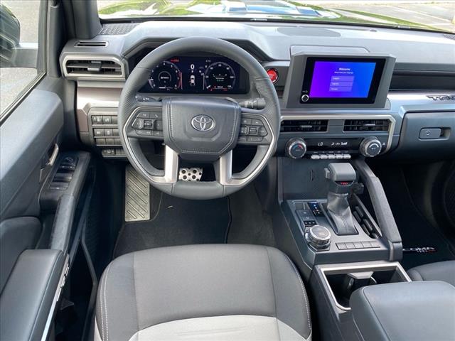 2025 Toyota Tacoma TRD Sport V6