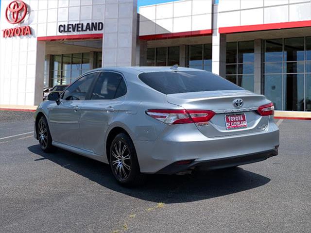 2020 Toyota Camry Hybrid LE