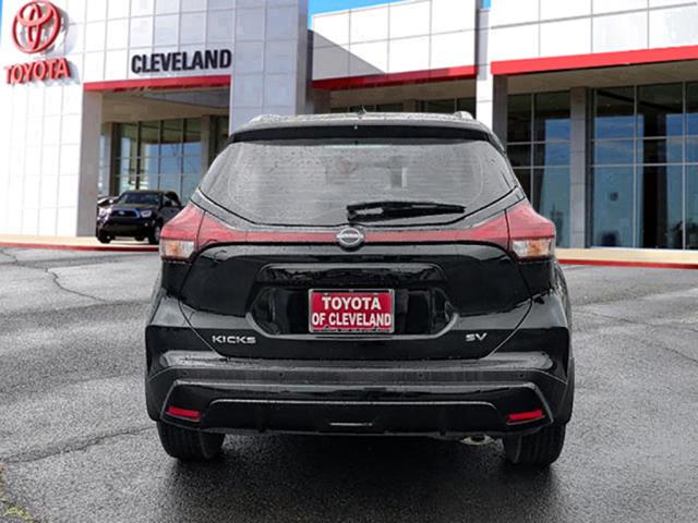 2024 Nissan Kicks SV