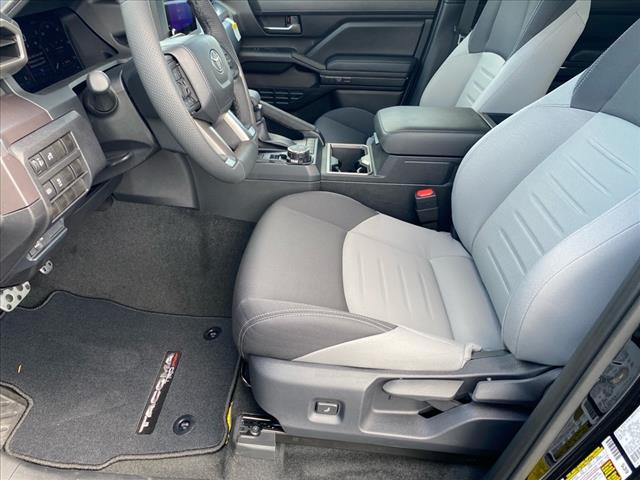 2025 Toyota Tacoma TRD Sport V6
