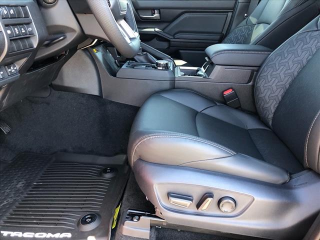 2025 Toyota Tacoma Limited V6
