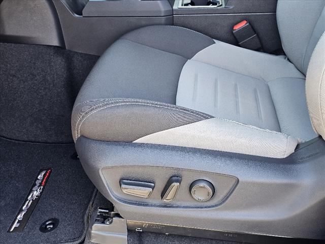 2025 Toyota Tacoma TRD Off-Road V6