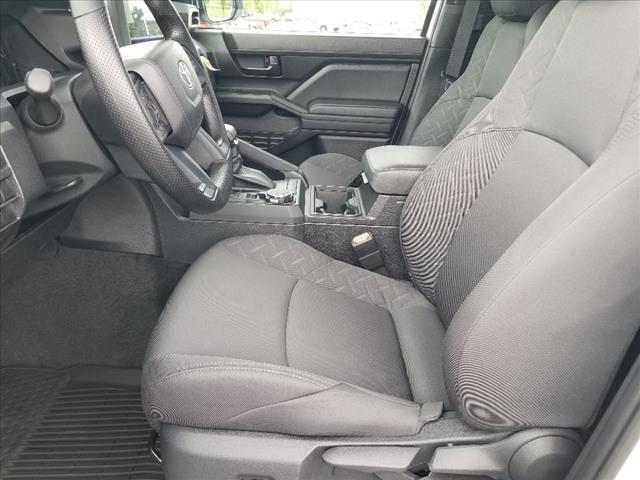 2025 Toyota Tacoma SR V6