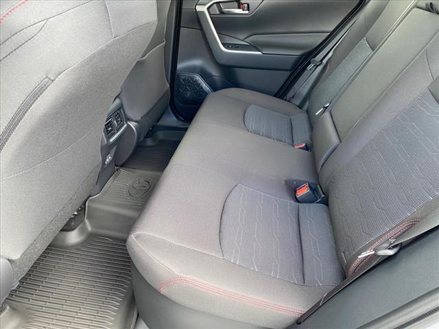 2025 Toyota RAV4 Plug-in Hybrid SE