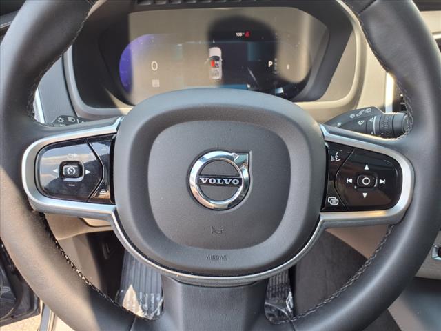 2023 Volvo XC90 B6 Ultimate Bright Theme 7P