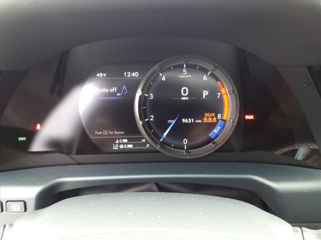 2024 Lexus ES 350 F SPORT Handling
