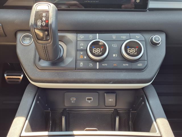 2023 Land Rover Defender 110 Standard