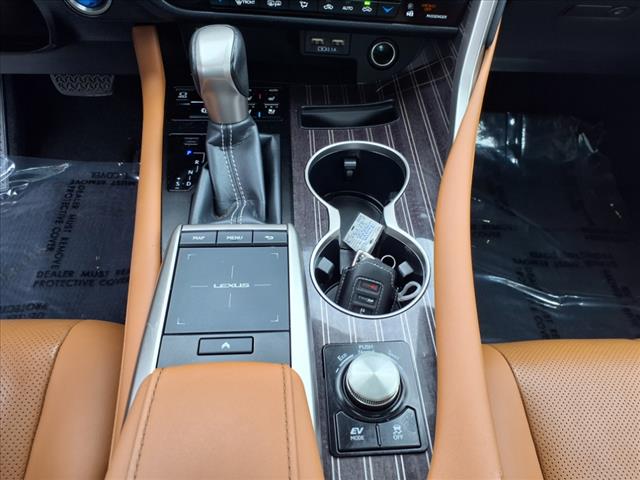 2022 Lexus RX 450h 