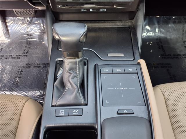 2020 Lexus ES 300h Base