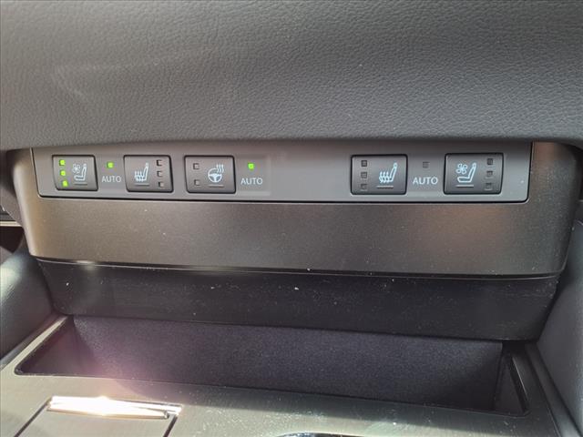2025 Lexus ES 300h 300h
